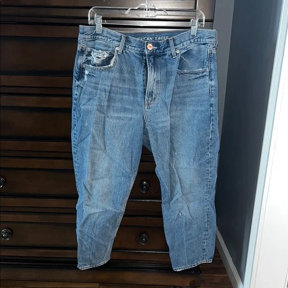 American Eagle Outfitters Women’s boyfriend Blue Jeans - Picture 1 of 1